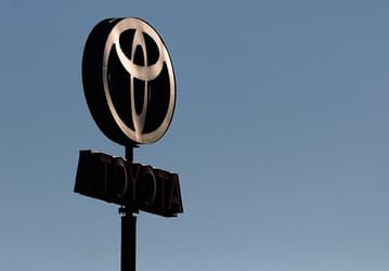 Toyota уволит всех сотрудников российского автозавода до конца года