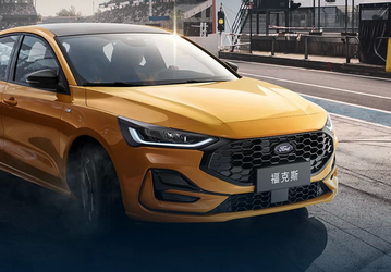 Новейшие Ford Focus 2022 приехали в Россию. Названы цены