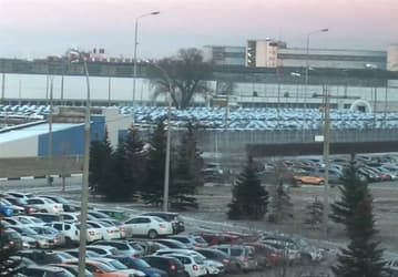 АвтоВАЗ бросил все ресурсы на некомплектные Lada Granta, но план вряд ли будет выполнен. Из-за этого отменили выпуск 500 Lada Largus