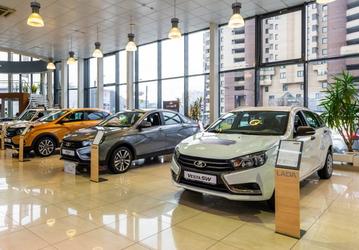 Даже Lada заканчиваются: «АвтоВАЗ» не будет принимать заявки на автомобили на май 2022 года