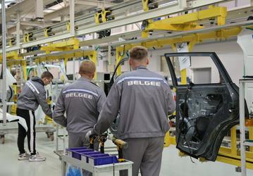 Белорусский завод, на котором собирают Geely Atlas Pro, Geely Coolray и Geely Tugella, приостанавливает работу до апреля