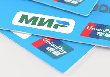 Более трети россиян намерены оформить карту «Мир»–UnionPay
