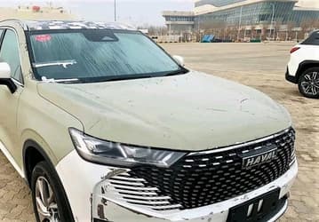 Самый мощный Haval H6 показали вживую: 326 л.с. и 200 км только на элеткротяге