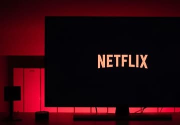 Netflix удалил своё приложение из App Store и Google Play в России