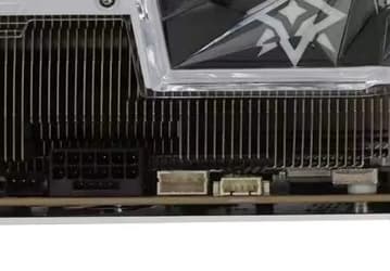 Самой мощной видеокарте на рынке — самый новый разъём питания. Фотография GeForce RTX 3090 Ti подтверждает наличие нового порта