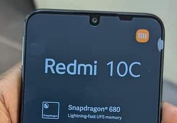 5000 мА·ч, 50 Мп и Snapdragon 680. Живые фото Redmi 10C — одной из самых доступных новинок Redmi