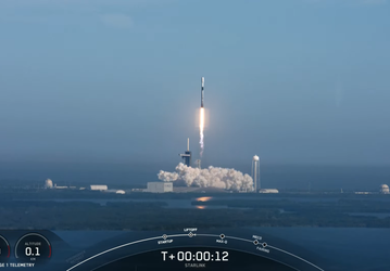 SpaceX отправила на орбиту еще 53 спутника Starlink. Первая ступень ракеты Falcon 9 использовалась уже 12 раз, и это рекорд