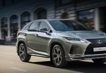 Восемь тысяч люксовых авто застряли в порту Бельгии из-за санкций против России