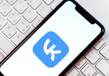 Популярность «ВКонтакте» взлетела до небес: 100 млн пользователей в месяц и 1 млрд просмотров клипов за неделю