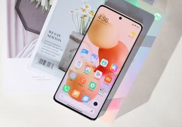 Экран диагональю 6,55 дюйма в корпусе 6,1-дюймового смартфона. Распаковка, живые фото, тесты, примеры фотоснимков Xiaomi Civi 1S — самой компактной модели Xiaomi