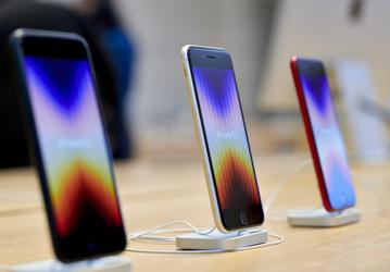 Производитель iPhone останавливает заводы из-за сильнейшей за последние два года вспышки коронавируса
