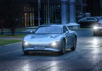 Электромобиль с реальным запасом хода намного больше 1000 км. Mercedes-Benz Vision EQXX превзошёл заявленные показатели автономности