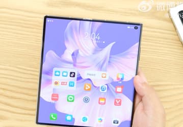 Живые фото и видео с распаковкой Huawei Mate Xs 2 подтверждают — складка на экране практически невидима