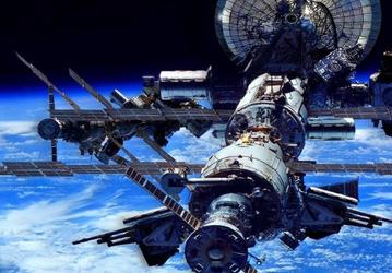 Из-за космических туристов, застрявших на МКС, задерживается отправка на станцию астронавтов NASA