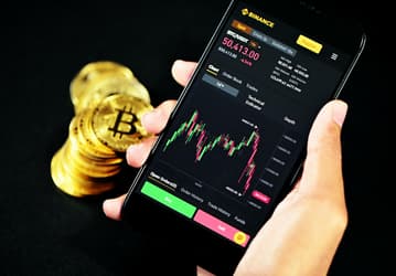 Главы Binance в России опроверг сотрудничество с ФСБ [Обновлено]
