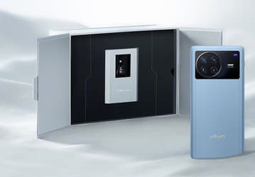 Представлен Vivo X Note Aerospace Edition — с собственным кусочком лунного метеорита