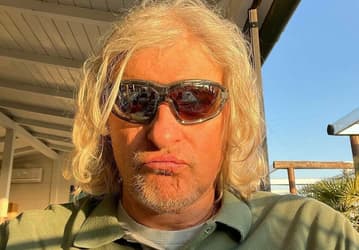 «Мы желаем Олегу Тинькову удачи и скорейшего выздоровления», — Тинькофф решил сменить бренд после скандального заявления основателя