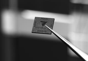 Смартфоны Oppo станут уникальнее. Компания готовится выпустить собственную однокристальную систему