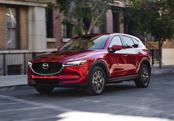 Поставка в Россию компонентов для сборки фургонов Ford и авто Mazda остановлена