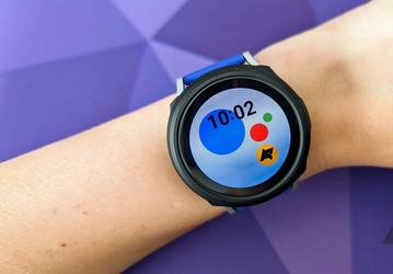 Умные часы Samsung Galaxy Watch4 начали внезапно отключаться от смартфонов