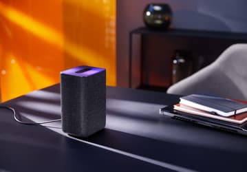 Стартовали продажи умной колонки «Яндекс Станция 2» с поддержкой Zigbee и цветной панелью