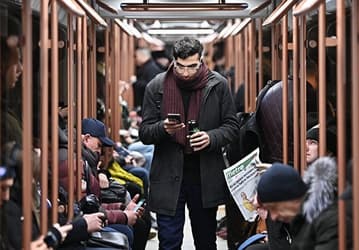 «Айтишники» возвращаются в Россию. Минцифры проанализировало SIM-карты релоцировавшихся после 24 февраля