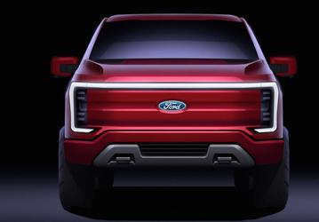 Электрический пикап Ford F-150 Lightning оказался мощнее и грузоподъёмнее, чем компания заявляла изначально