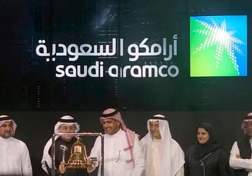 Apple больше не самая дорогая компания в мире. Её опередила Saudi Aramco