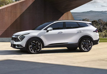 Kia лидирует среди иномарок в России: какие модели покупают в кризис