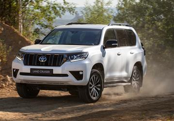 Россияне бросились скупать подержанные автомобили в Японии