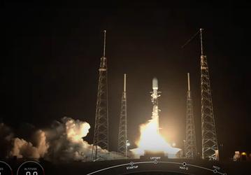 Роскосмос о такой загруженности может только мечтать. Компания Илона Маска осуществила второй коммерческий запуск спутника за сутки
