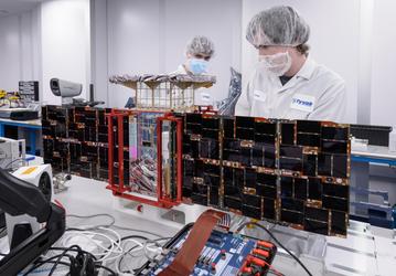 28 июня NASA запустит космический аппарат Capstone к Луне. Он позволит рассчитать орбиту для будущей американской окололунной станции Gateway