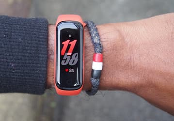 Получится ли у Samsung конкурент для Xiaomi Mi Band 7? Умный браслет Galaxy Fit3 может выйти уже в этом году