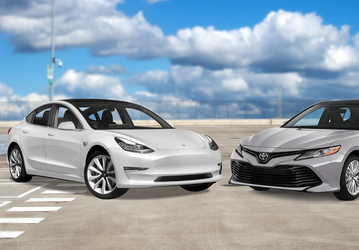 Названы самые продаваемые автомобили в мире: Toyota Corolla не оставила шансов Tesla Model 3