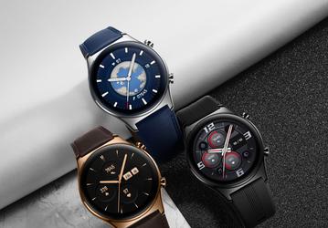 AMOLED, более 100 режимов тренировок, GPS и NFC, датчики ЧСС и SpO2, 14 дней работы. Самая дешёвая версия Honor Watch GS 3 вышла в Индии