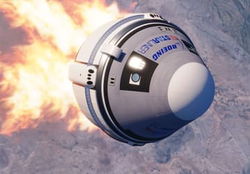 Астроном-любитель сфотографировал в телескоп сближение Boeing Starliner с МКС