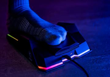 Играть на ПК теперь можно и ногами: представлена программируемая педаль MSI Liberator с тремя кнопками и RGB-подсветкой