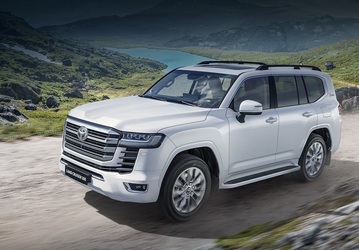 Откуда россияне везут более дешёвые Toyota Land Cruiser 300, Mitsubishi Pajero Sport и другие машины. Спрос в арабских странах существенно вырос