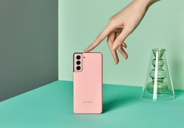 Samsung выпустит ещё более дешёвую версию фанатского флагмана Galaxy S21 FE, но флагманом он быть перестанет