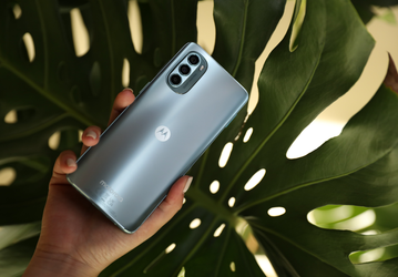OLED, 120 Гц, 50 Мп, 5000 мА·ч и Android 12, недорого. Motorola представила Moto G62 и Moto G42