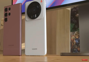 Xiaomi 12 Ultra впервые сравнили с Samsung Galaxy S22 Ultra. Изображение упаковки смартфона