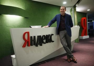 Основатель Яндекса Аркадий Волож внесен в санкционный список ЕС. Акции компании падают Обновлено: Аркадий Волож покидает Яндекс