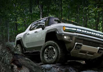 Заказать новый Hummer EV и ждать 17 лет. Объёмы производства внедорожника катастрофически низки