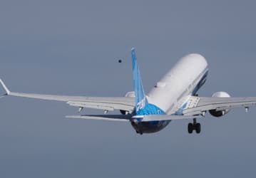 Boeing снижает прогноз по поставкам самолётов на перспективу. Из него убраны 1540 самолётов для России
