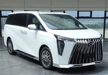 Toyota Alphard отдыхает. В Китае анонсирован гибридный минивэн Trumpchi M8 – «король радиаторных решёток»