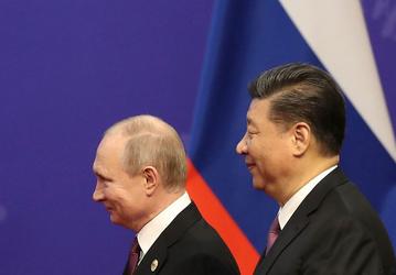 Китай не собирается «подливать масла в огонь». Министр иностранных дел КНР высказался об украинском кризисе после появления слухов о поставках в Россию микросхем