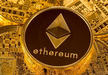 1440 долларов, полёт нормальный. Ethereum подорожала за неделю на 27%, а крипторынок взял отметку в триллион долларов