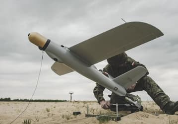 Украина запасается беспилотниками. Страна закупит 78 коптеров DJI Matrice и 20 дронов-разведчиков Fly Eye