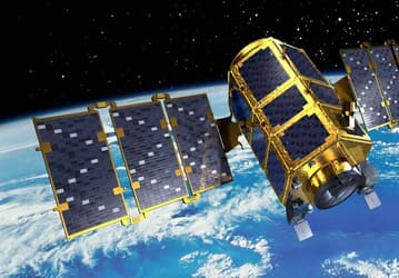 В Роскосмосе разработали «охлаждающую чешую» для микроспутников
