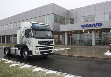 Шансы на возобновление производства грузовиков Volvo в России тают: компания начинает сокращение штата работников калужского завода